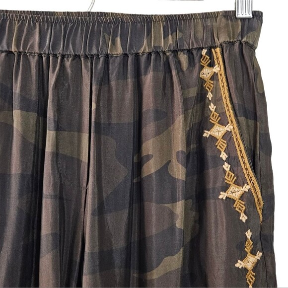 Johnny Was Workshop Camo Print Pull On Embroidered Pants womens XS - Picture 3 of 8